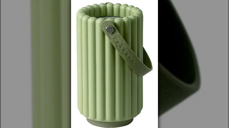 Green essential oil diffuser