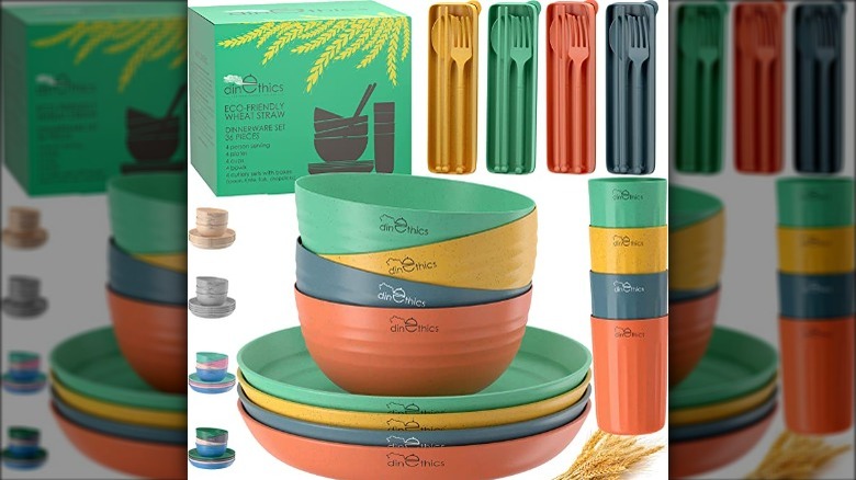 Multicolored dish ware set