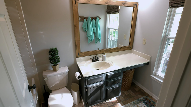 Rustic bathroom design