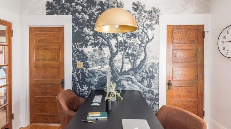 Home office with wallpaper