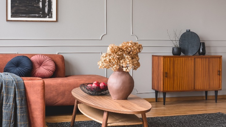 Mid-century modern living room