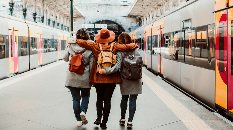 porto train station