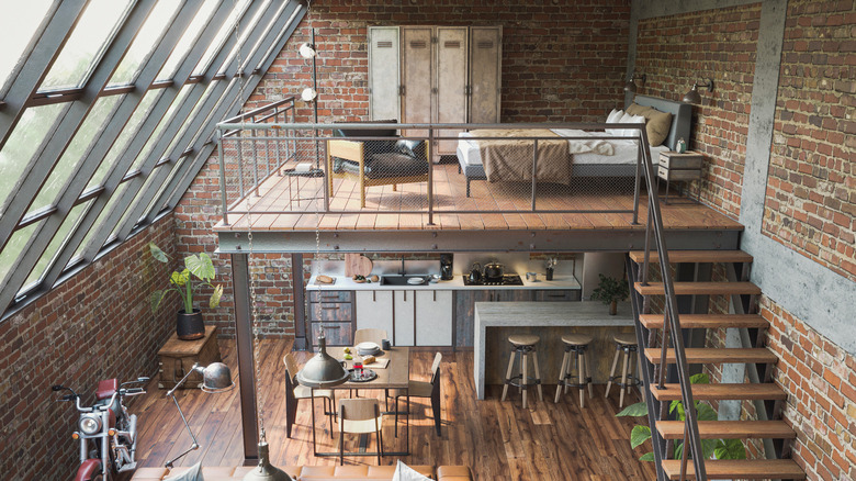 Industrial style mezzanine apartment