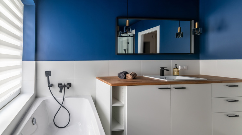 Blue and white bathroom