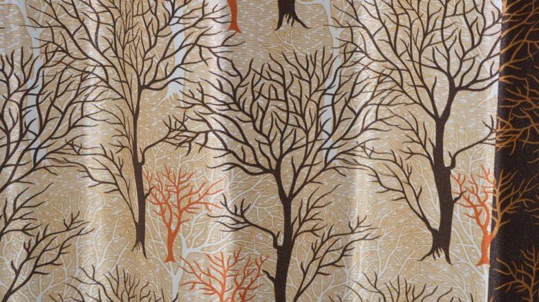 Beige curtain with tree prints