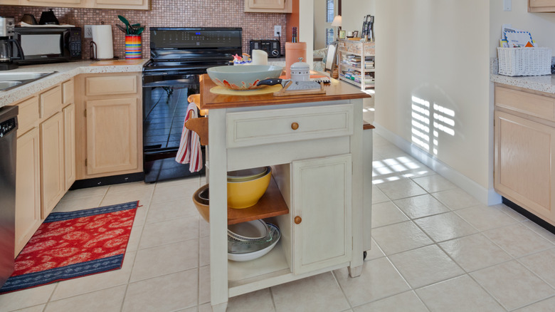 Small moveable kitchen island