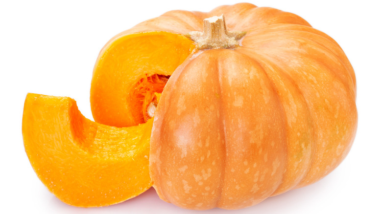 Closup orange pumpkin squash