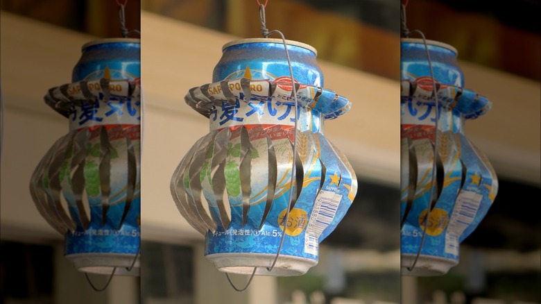 Tea light soda can lantern