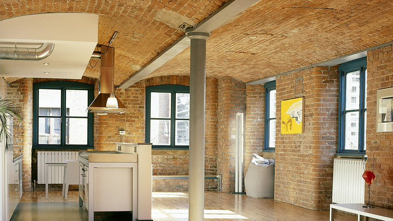 Golden brown loft kitchen