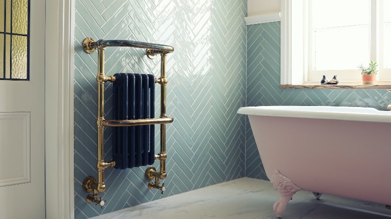 Craftsman blue tile bathroom 