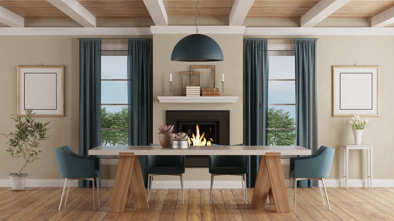 Dining room with fireplace