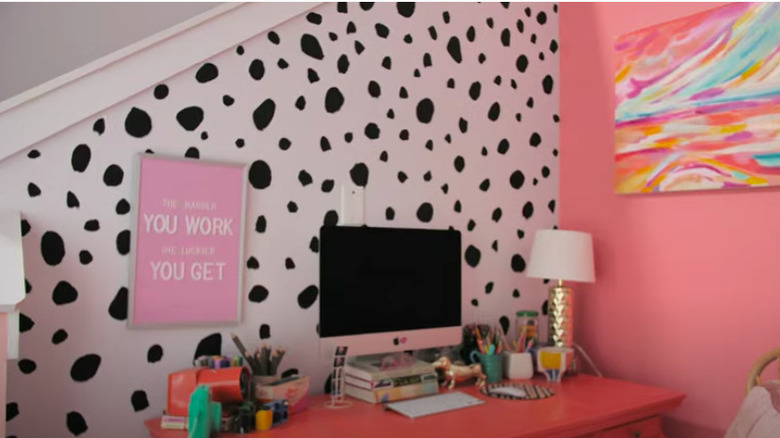 Maximalist office space