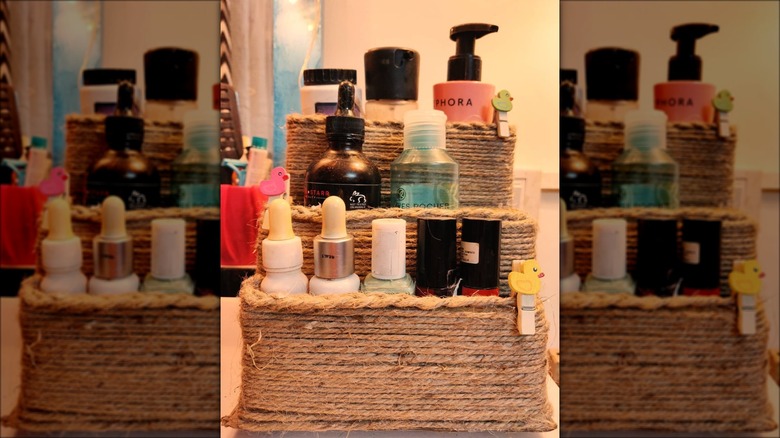 rope toiletries holder shelf