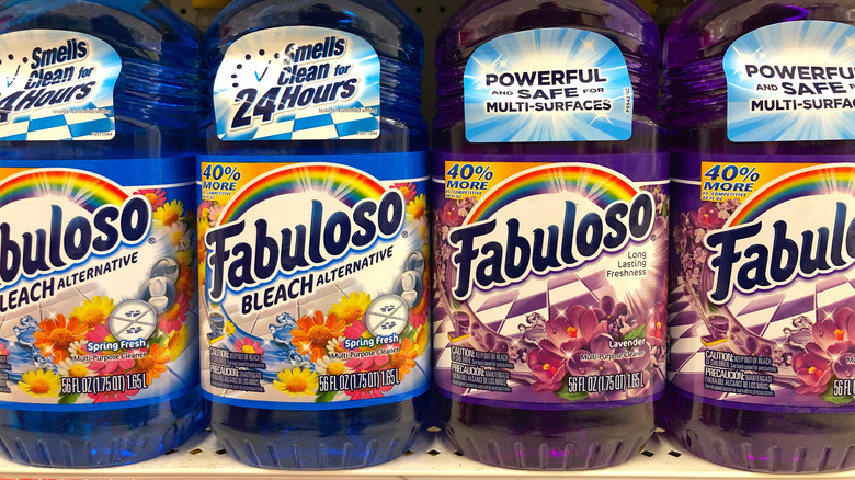 Fabuloso on store shelf