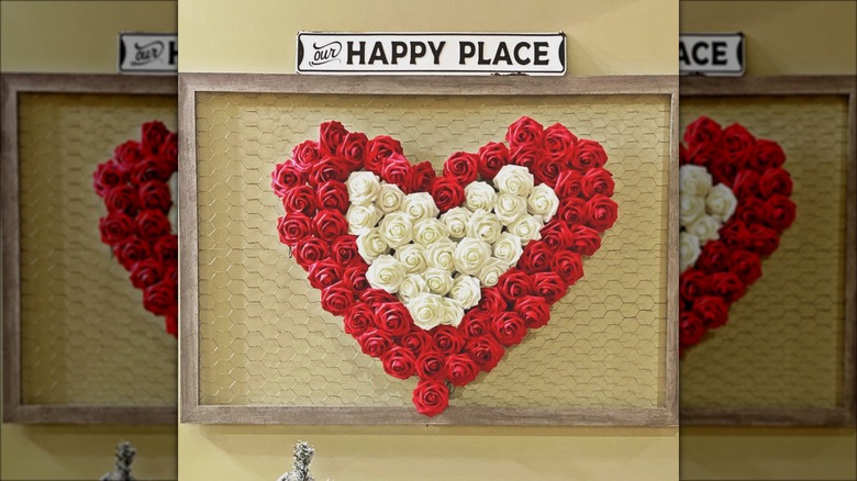 chicken wire frame with heart decoration