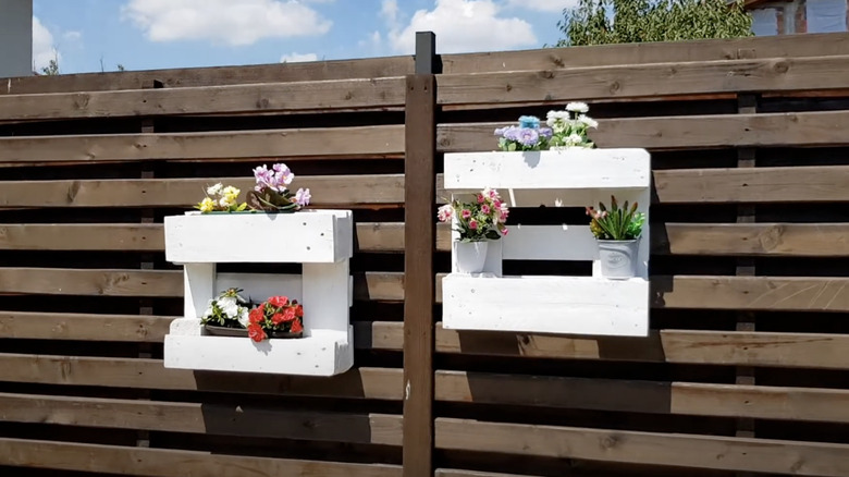 pallet wood outdoor garden shelves