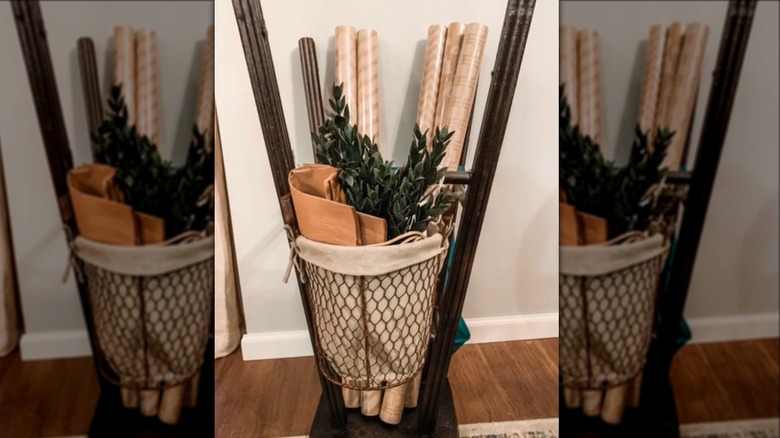 Upside-down stool for wrapping paper