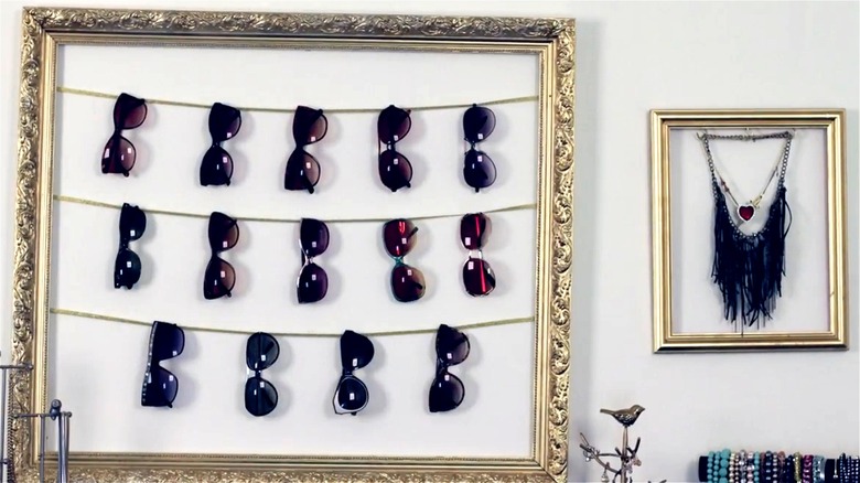 Sunglass storage display 