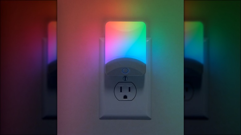 GE Color-changing nightlight