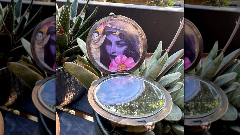 collage in makeup compact