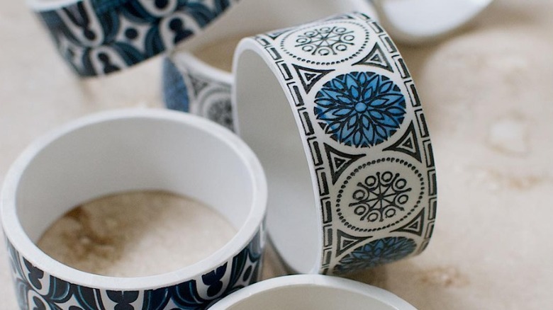 blue and white ceramic teacup rings