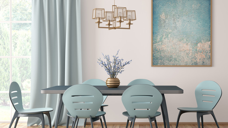 blue and pink dining room