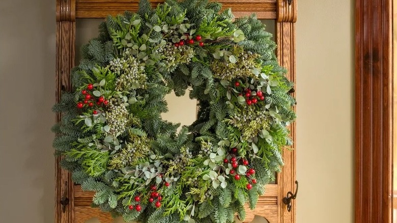 Costco 26" Fresh Scent of Season Wreath