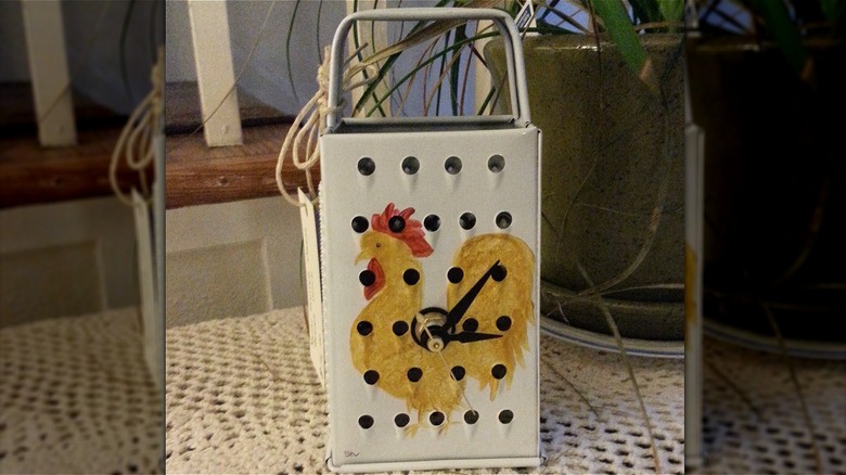 rooster cheese grater clock