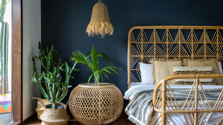 natural bohemian bedroom 