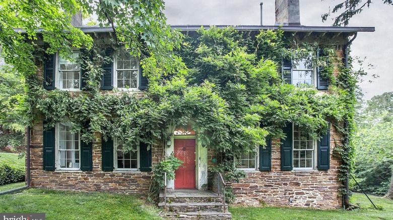 Stone brick colonial home exterior