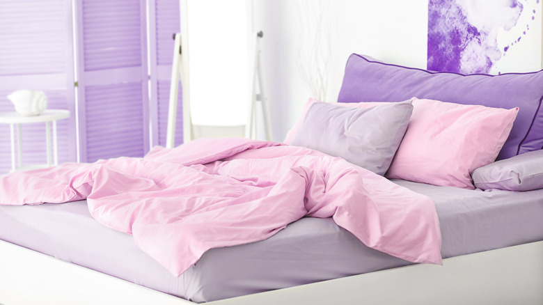 lilac and baby pink bedding