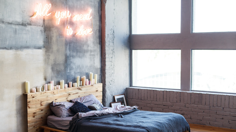 lilac and dark blue bedding