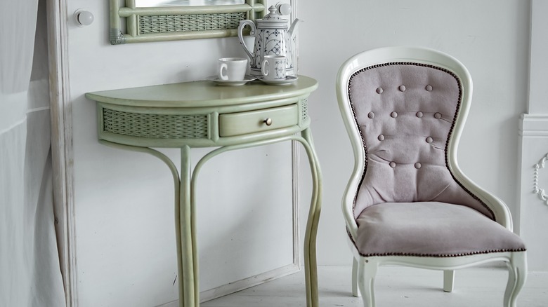 green table and lilac chair