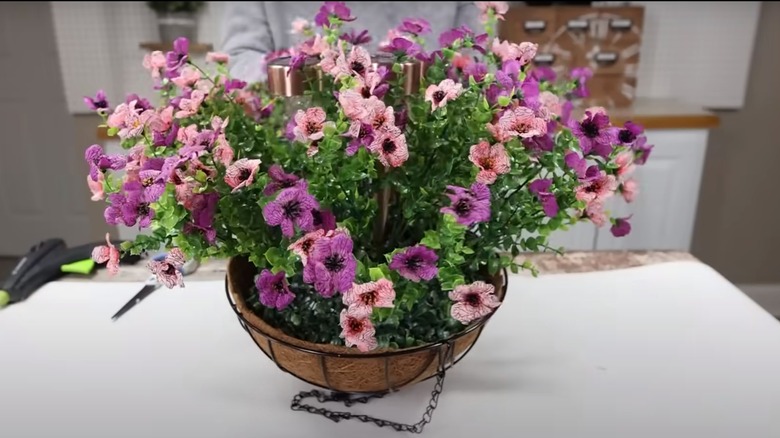 flower basket with solar lights