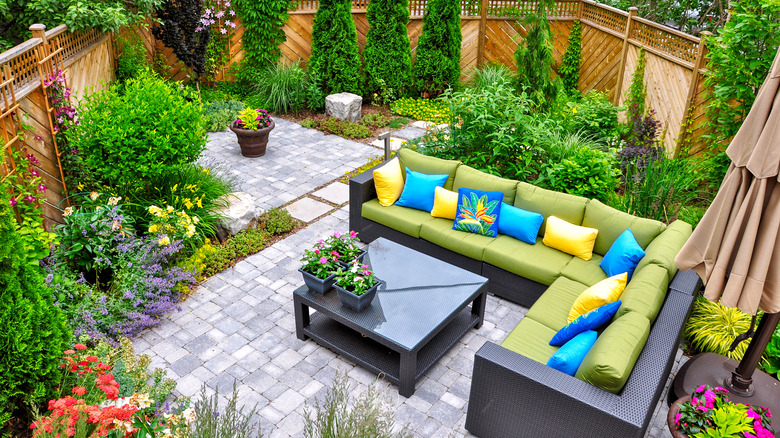 concrete patio with stepping stones