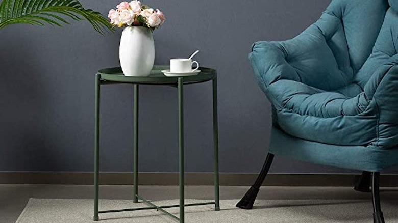 green tray end table