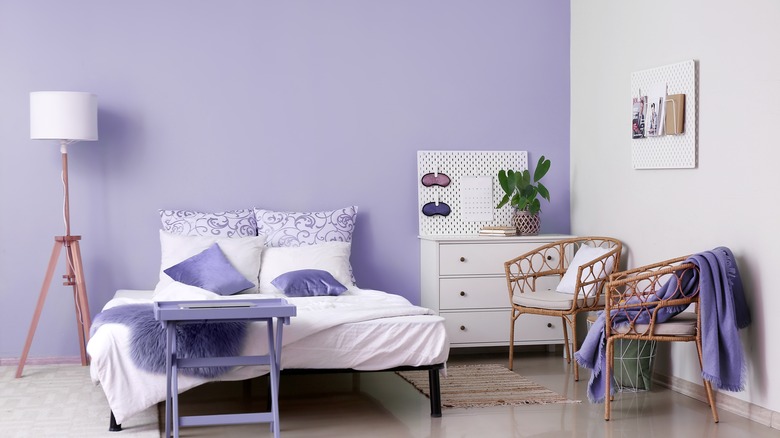 lilac accent wall