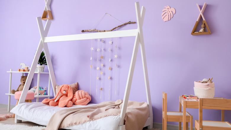 lilac childrens bedroom
