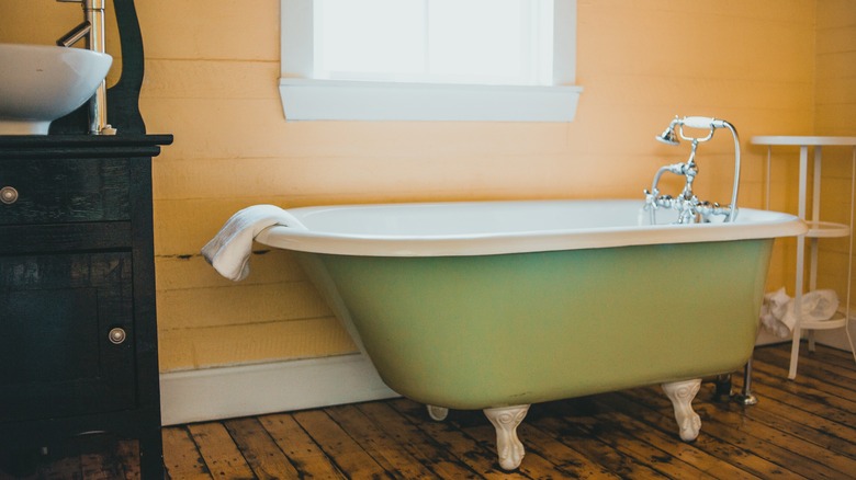 green bath tub 