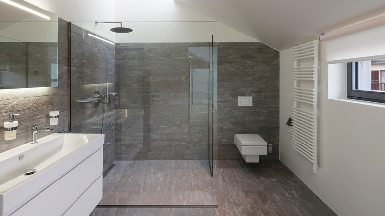 doorless shower with two glass walls