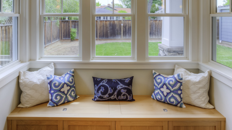 built-in storage bench 