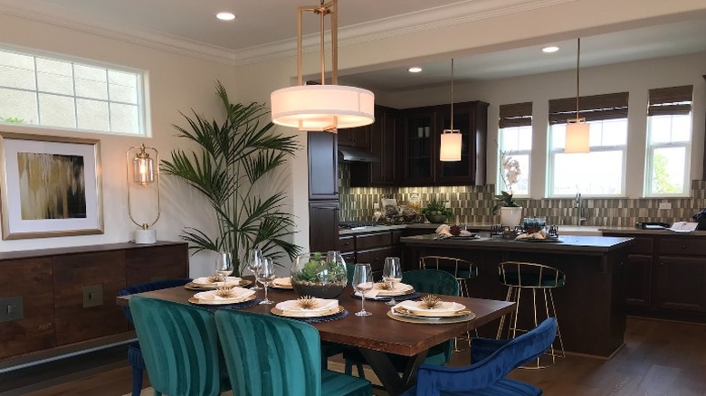 Elegant dining room