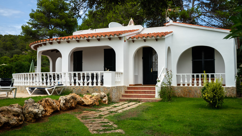 Modern Spanish-style house exterior