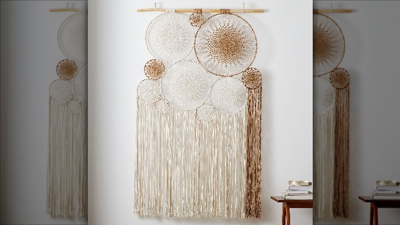 Macramé wall hanging