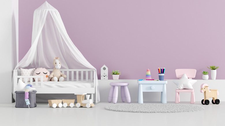 light lilac child's bedroom