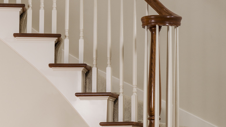 Light gray staircase walls