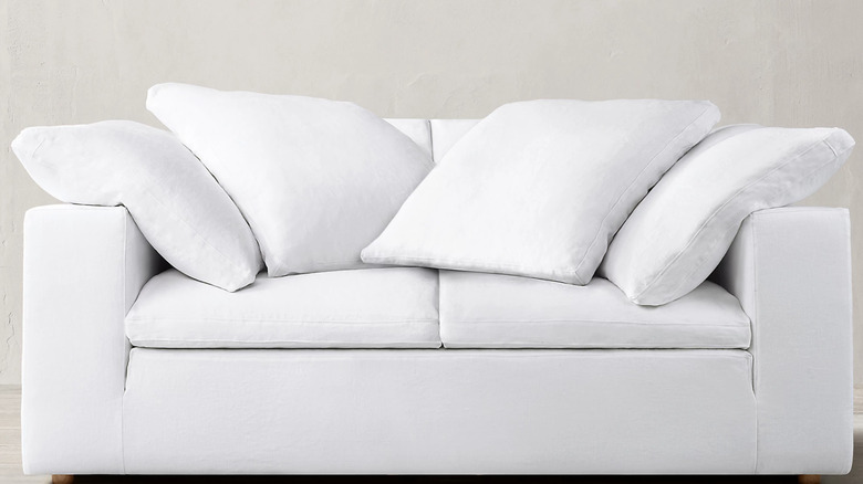 Cloud sofa in white