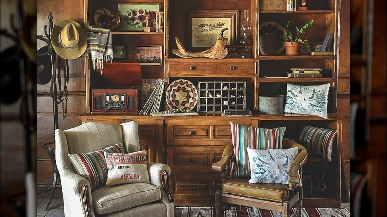 Traditional western living room