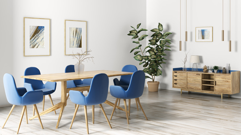 Blue and white dining room