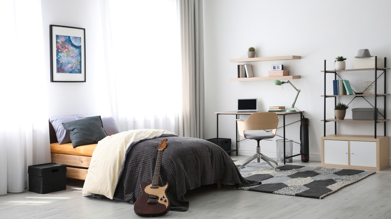 Desk space in bedroom